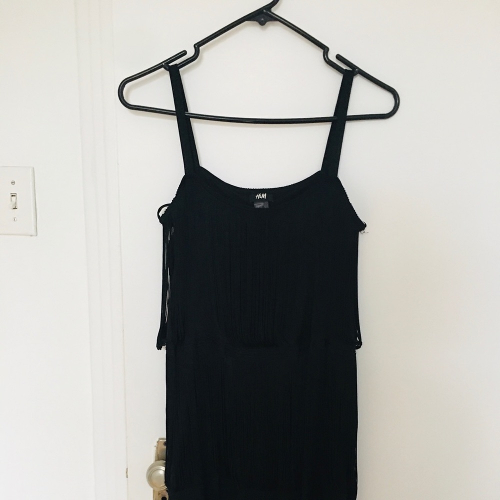 H&M pretty black dress